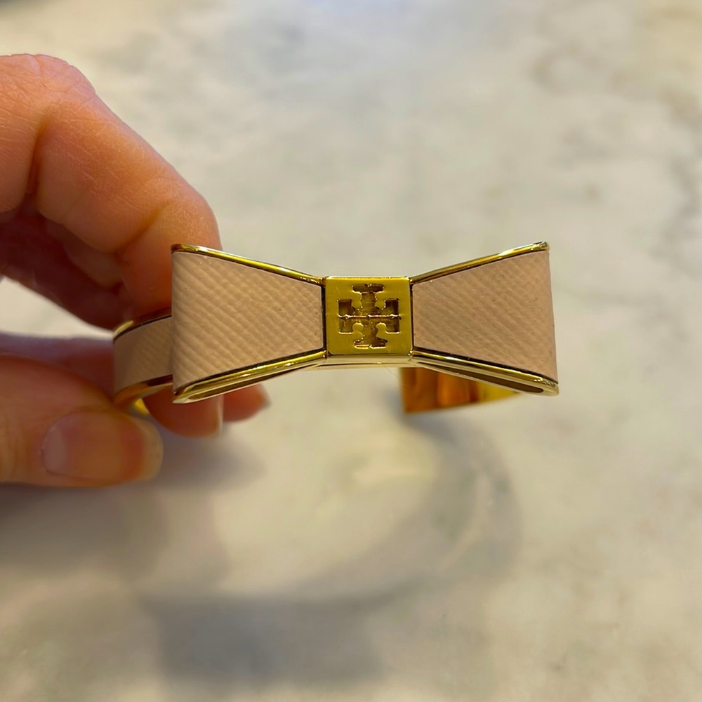 TORY BURCH •  Leather Bow Cuff Bracelet